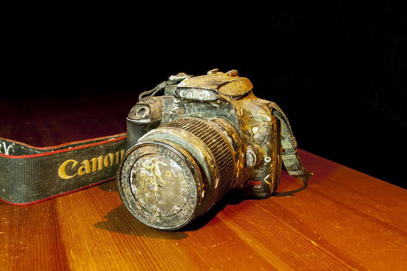 Камера Canon EOS | фотоаппарат утопленник