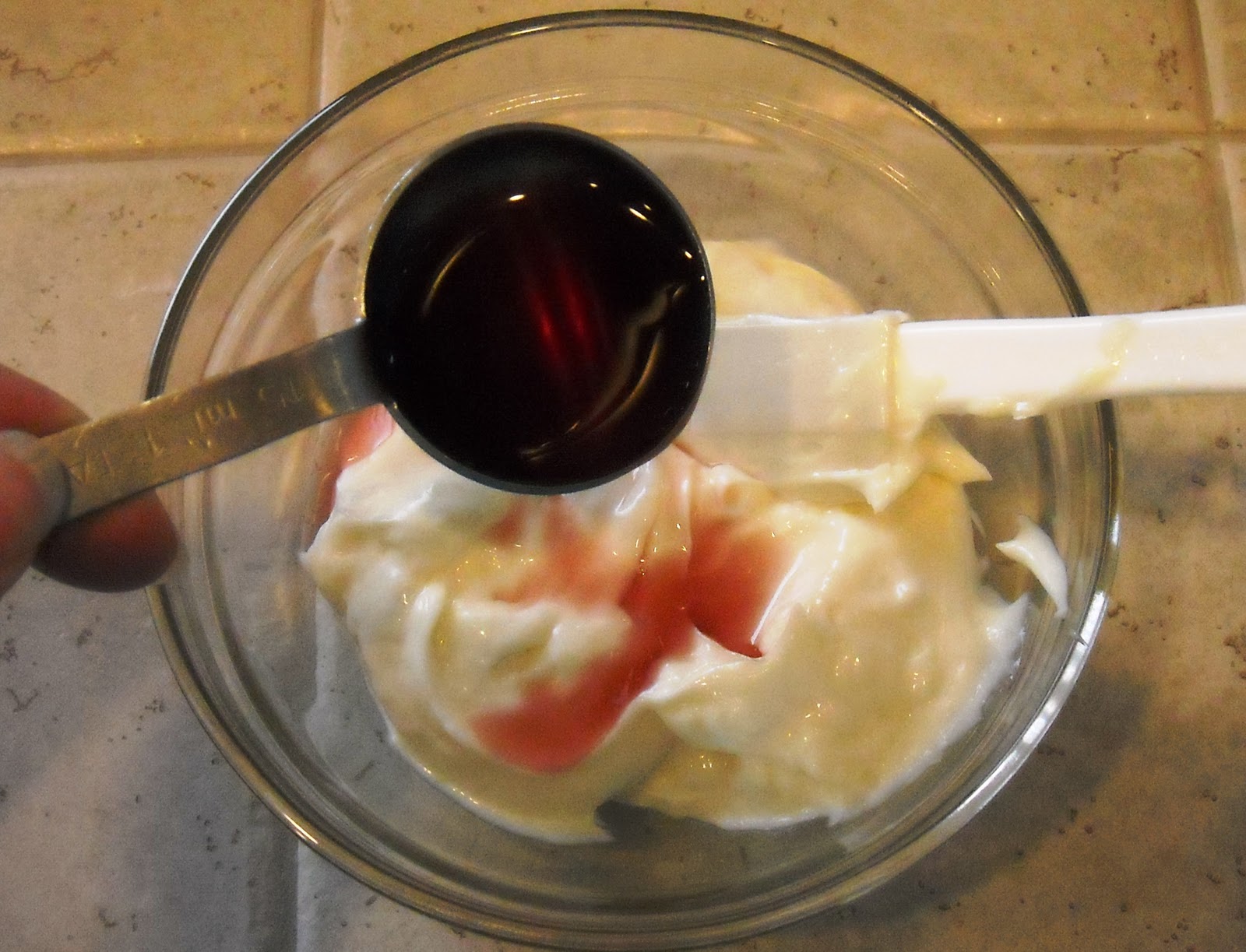 So NOT Betty Crocker! Broccoli Salad Yum Yum