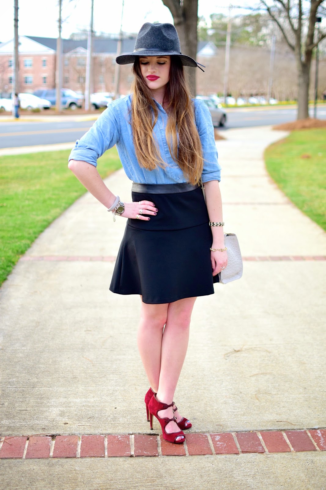Kathleen's Fashion Fix: Up Your Game :: chambray + heels + hat