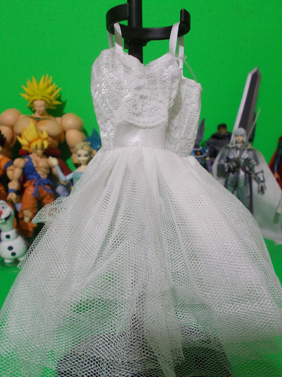 evening gowns for large bust