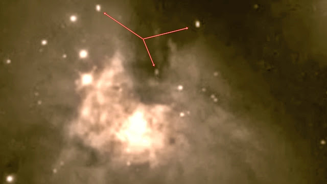 Three huge UFOs recorded while crossing the Orion Nebula  Ufo-orion-nebula%2B%25282%2529