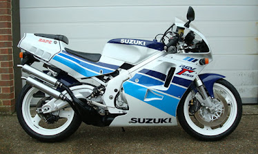 250cc Suzuki RGV motorbike