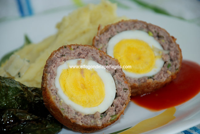 Huevos escoceses o huevos a la escocesa tradiconales
