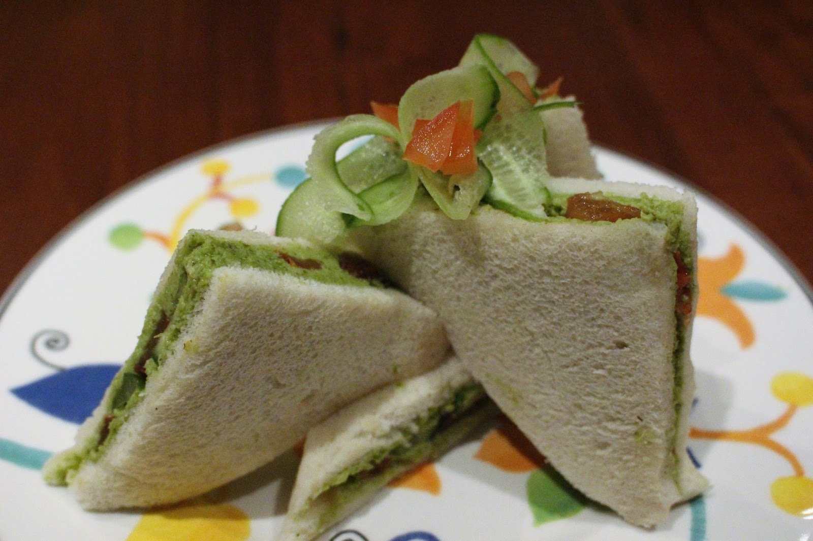 Niloufer's Kitchen Green Chutney Sandwiches Chutney na Sandwich