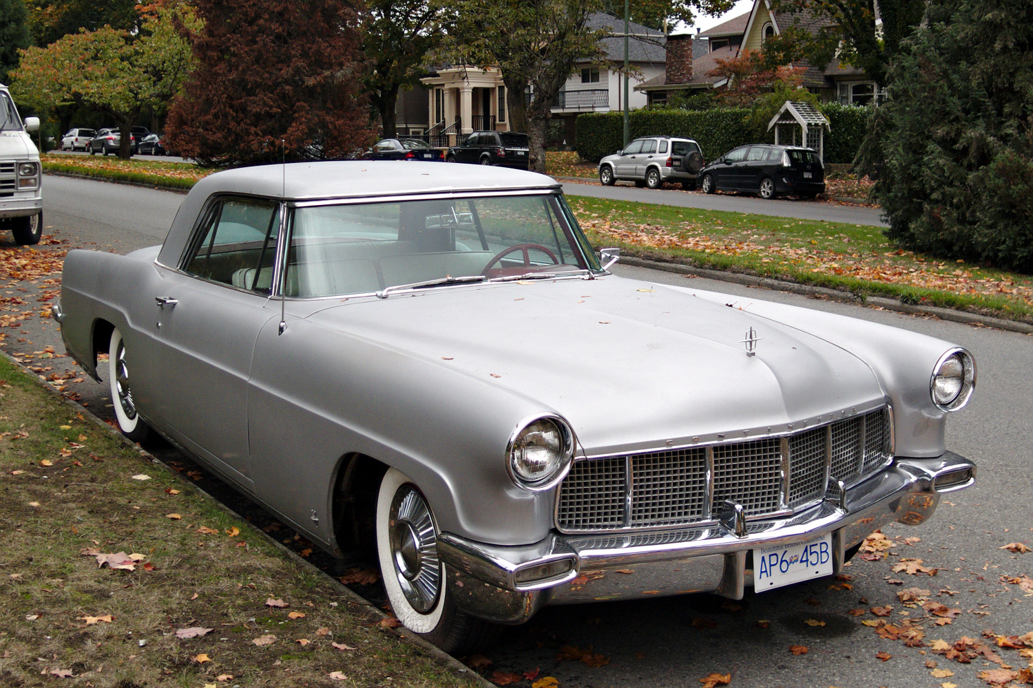 Old Parked Cars Vancouver: 1957 Lincoln Continental Mark II