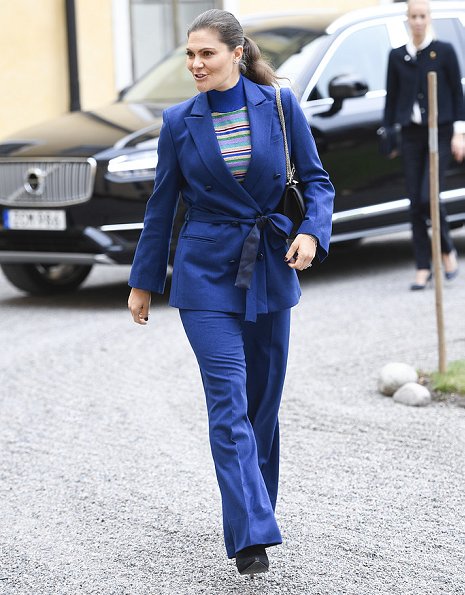 Crown Princess Victoria wore Rodejber Suit, Zoe blazer and darcel trousers and Baum und Pferdgarten Camellia Top