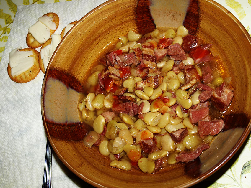 Pellet Smoker Cooking Baby Green Lima Beans, Ham Hock and Bacon