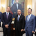Claro invertirá más de 1,000 millones de dólares en los próximos tres años; CEO de América Móvil visita presidente Danilo Medina