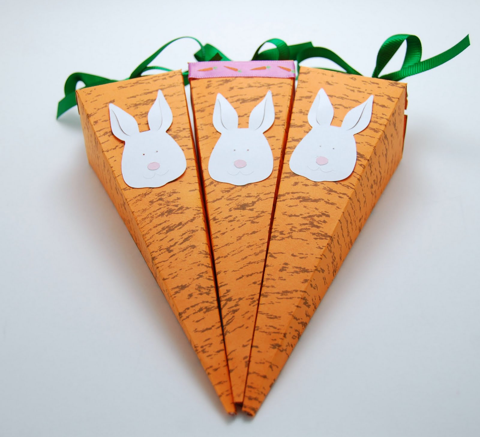 All Things Crafty!: Carrot Treat Boxes!
