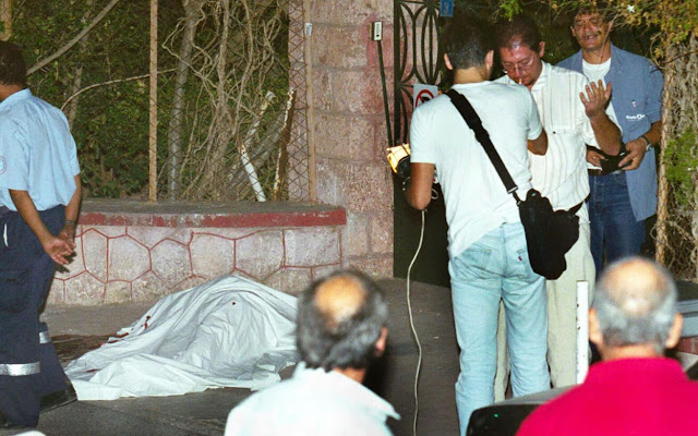 Τα ηχηρά συμβόλαια θανάτου που σόκαραν την ελληνική κοινωνία και πυροδότησαν πόλεμο στη νύχτα Τα ηχηρά συμβόλαια θανάτου που σόκαραν την ελληνική κοινωνία και πυροδότησαν πόλεμο στη νύχτα