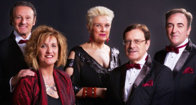 Mocedades por Javier Foto de Mocedades muy elegantes