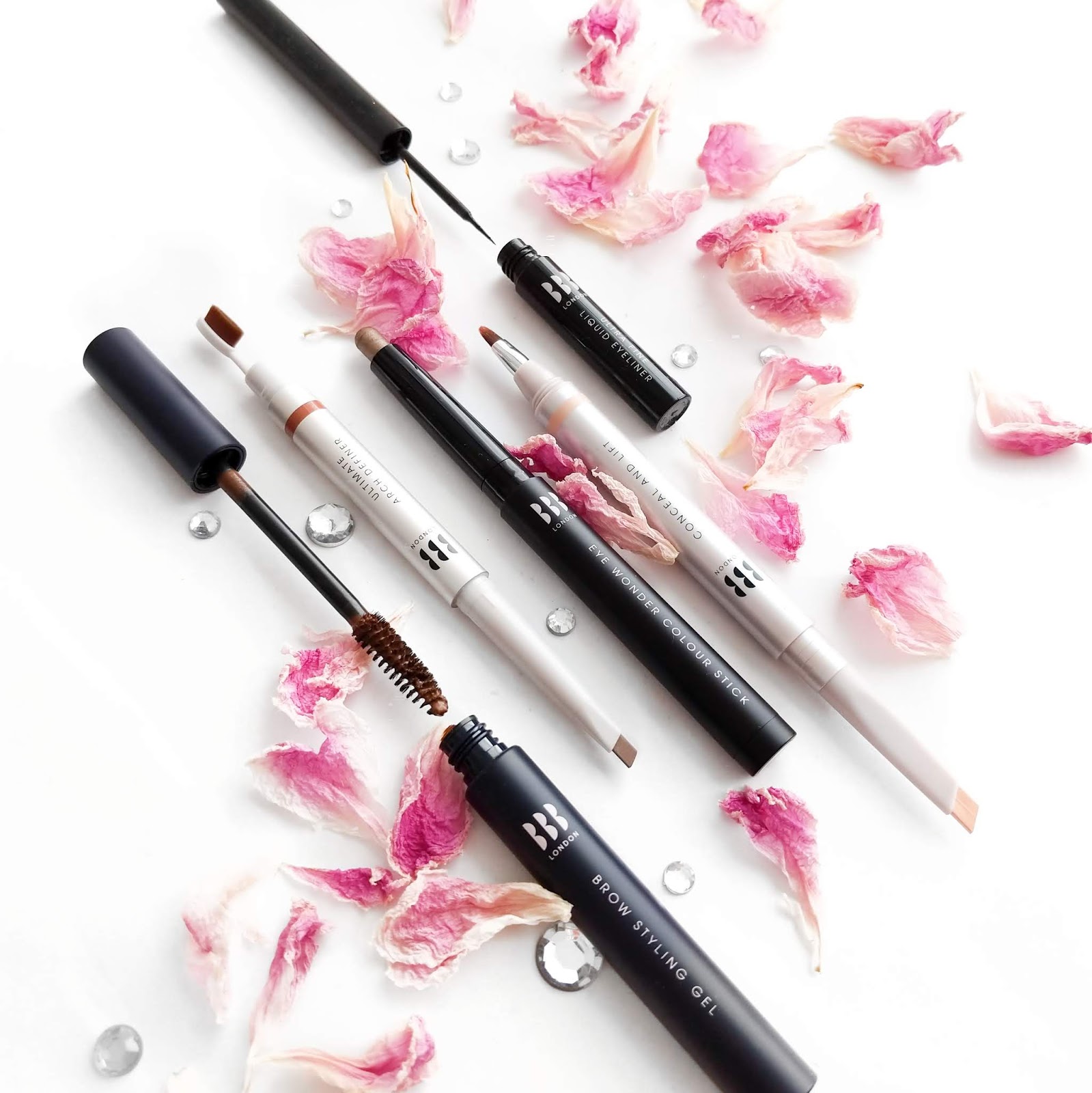 Beauty on Review Review Blink Brow Bar Shape and Tint