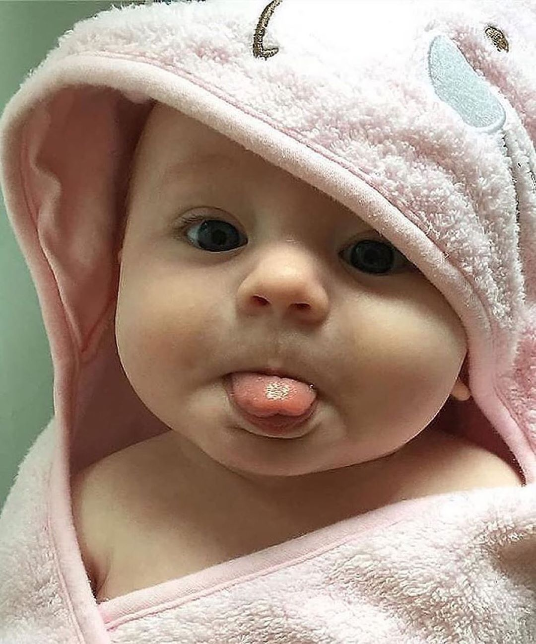 Like For Babies & Tag Moms