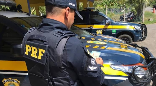 Assessor da prefeitura de Santaluz é preso após se passar por policial