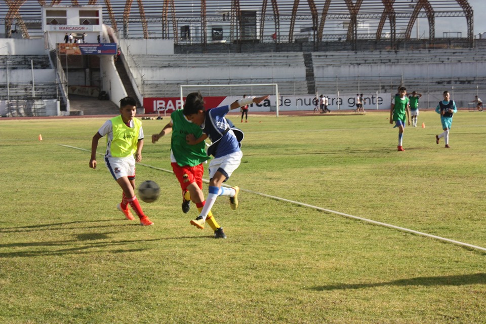 SELECCIÓN DE FÚTBOL DE IMBABURA SE ALISTA PARA JUEGOS NACIONALES DE MENORES