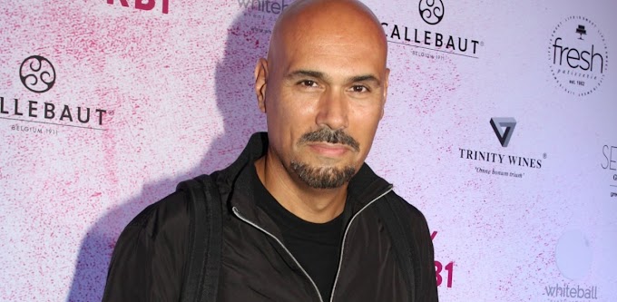 Δημήτρης Σκουλός: Η πρώτη αντίδραση για τη φωτογράφιση δίπλα από έναν άστεγο