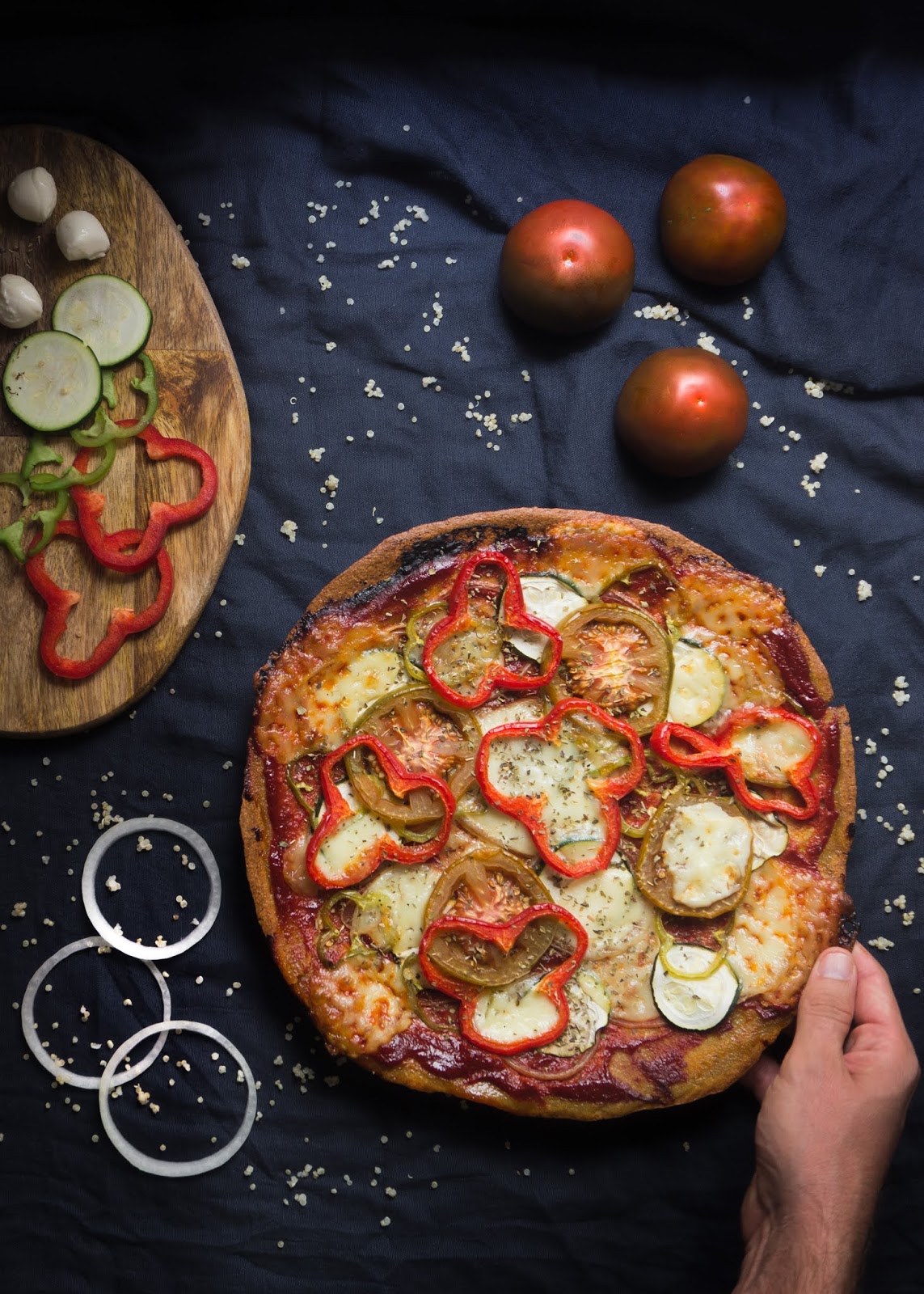 Pizza de Quinoa Cocinillas TM5. Recetas Thermomix.