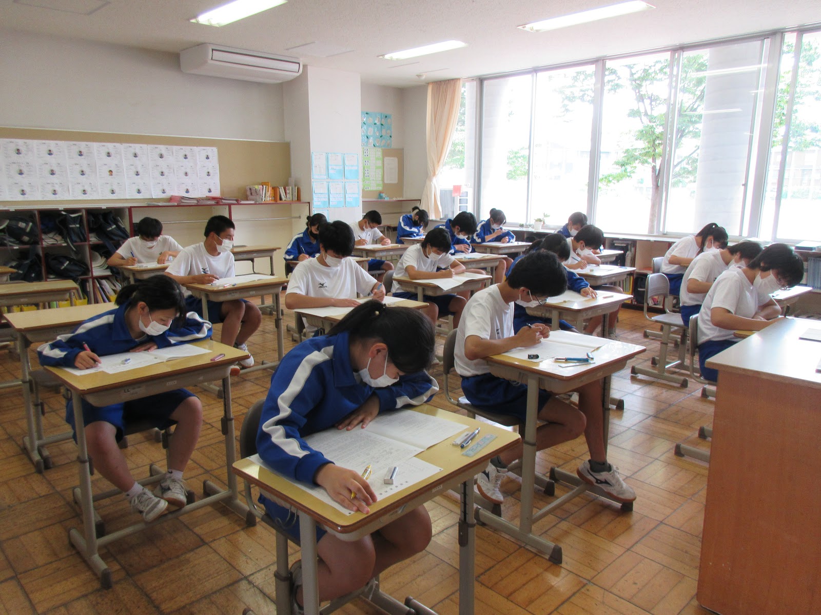 米沢市立第一中学校　学校日誌