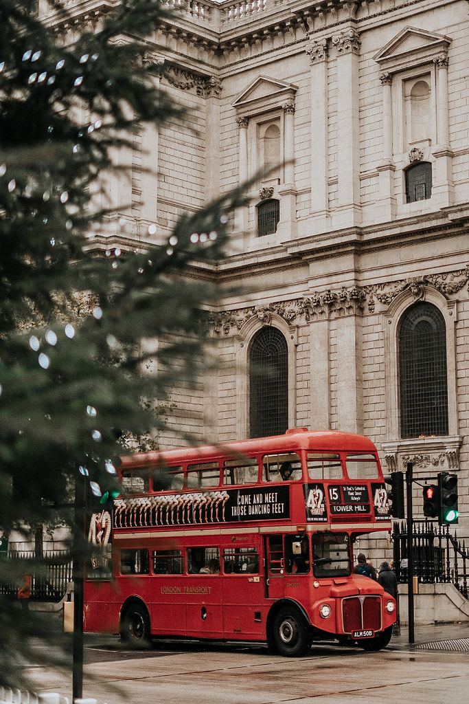 Weekday Wanderlust: Christmastime in London