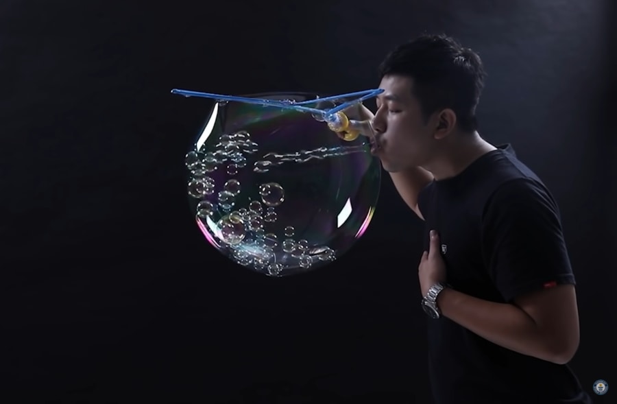 Most bubbles in a bubble Record