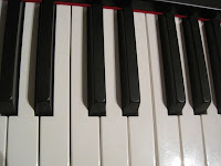 Suzuki SD10 digital piano keys