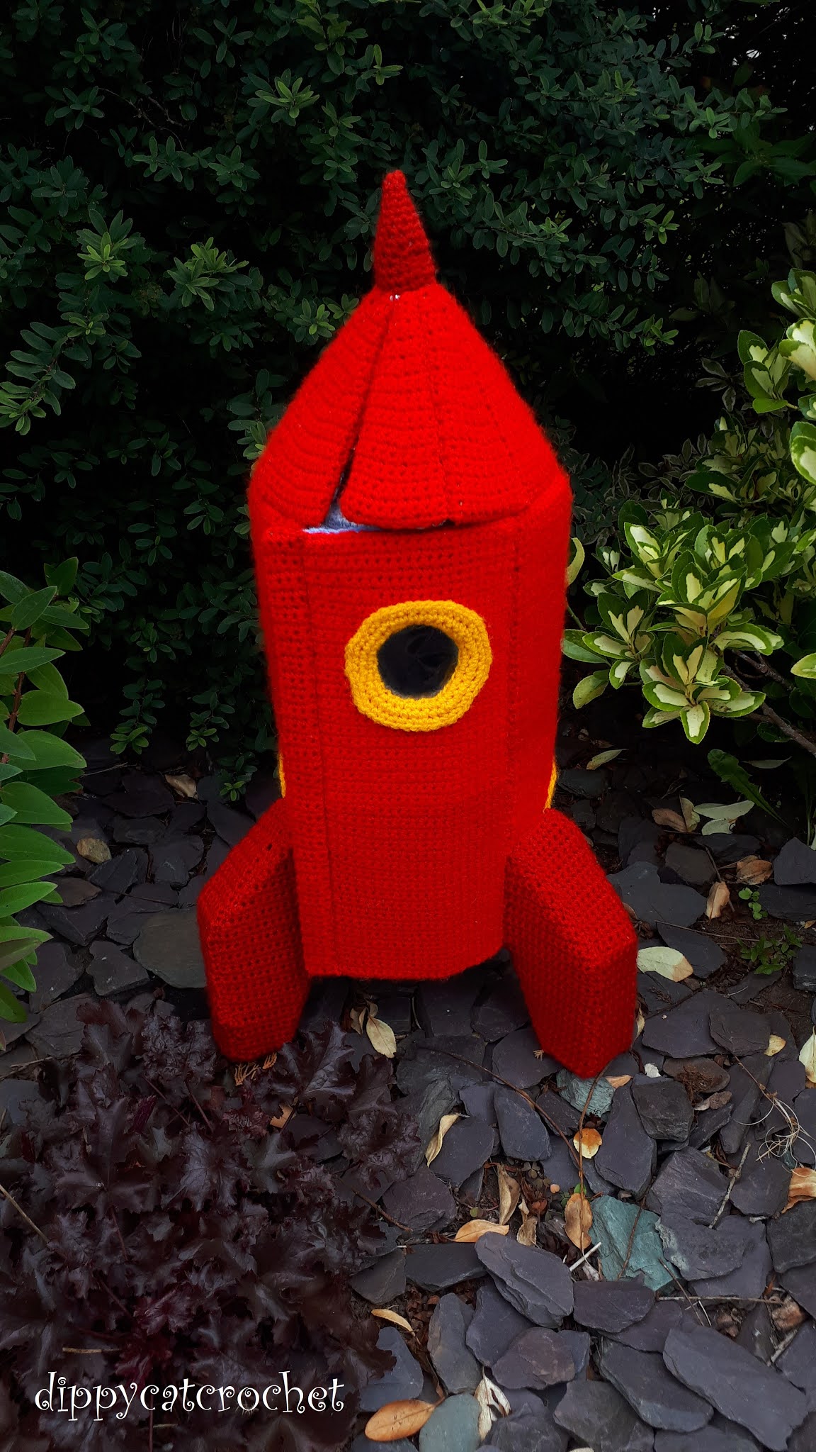 Dippy Cat Crochet Dolls house rocket