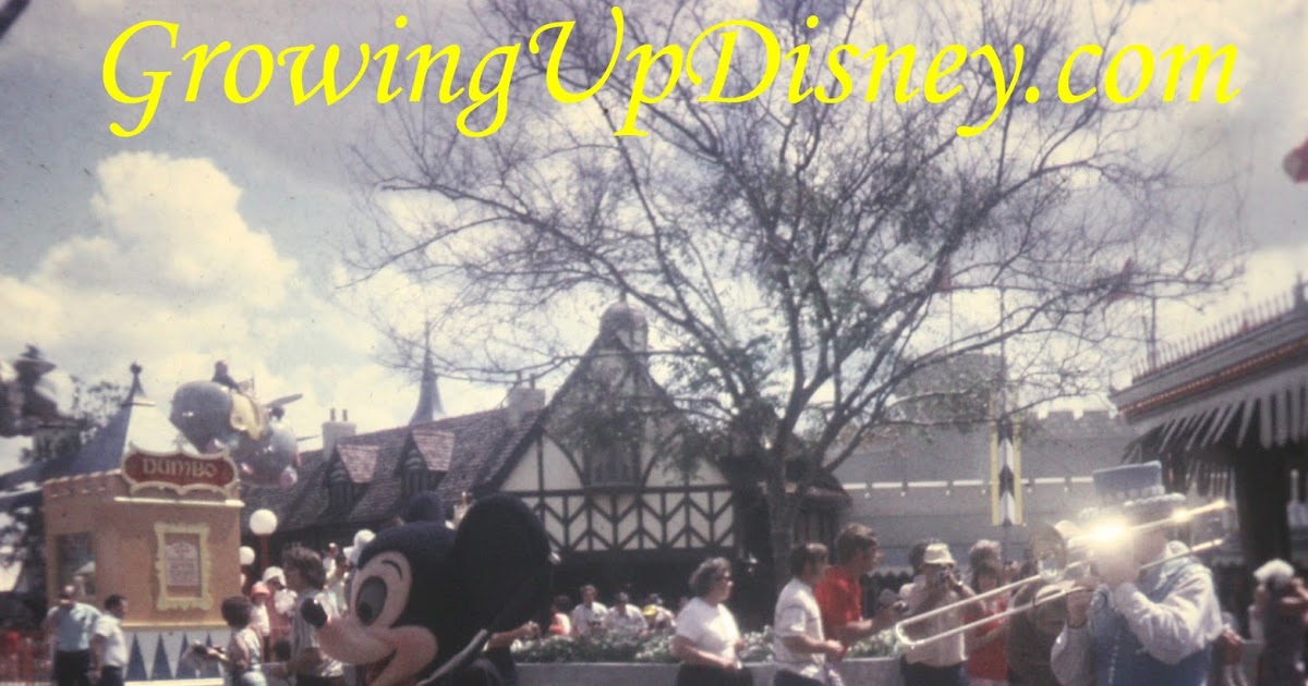 Growing Up Disney Photo Flashback! What time is the 3 o'clock Parade?