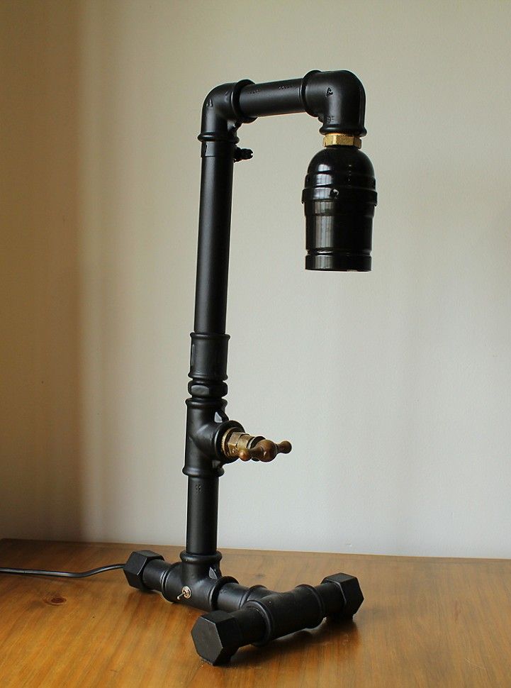 Pinterestita Creadora Lámparas decorativas de tubos PVC