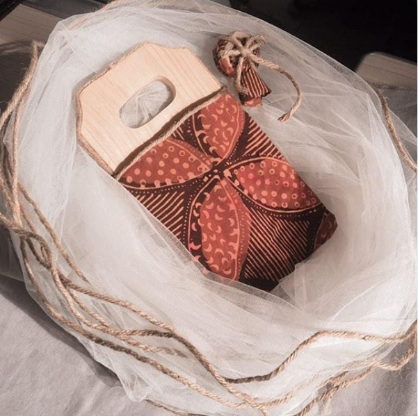 Kewirausahaan Kelas 10 Wirausaha Kerajinan dengan