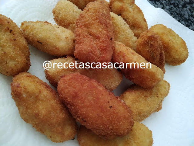 Croquetas de salmón y eneldo