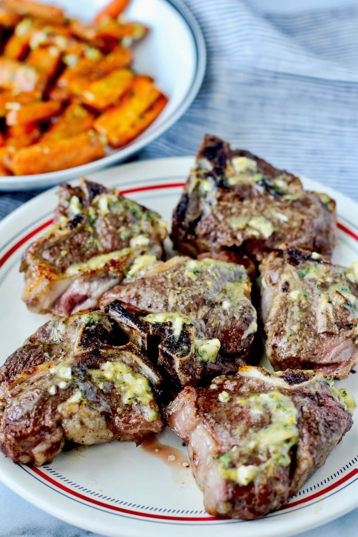 Air Fryer Lamb Chops with Roasted Carrots and Mustard Thyme Sauce