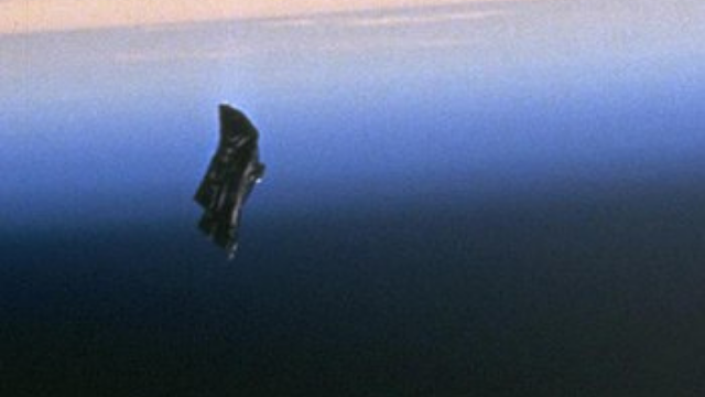 This is the original Black Knight Satellite UFO photo.