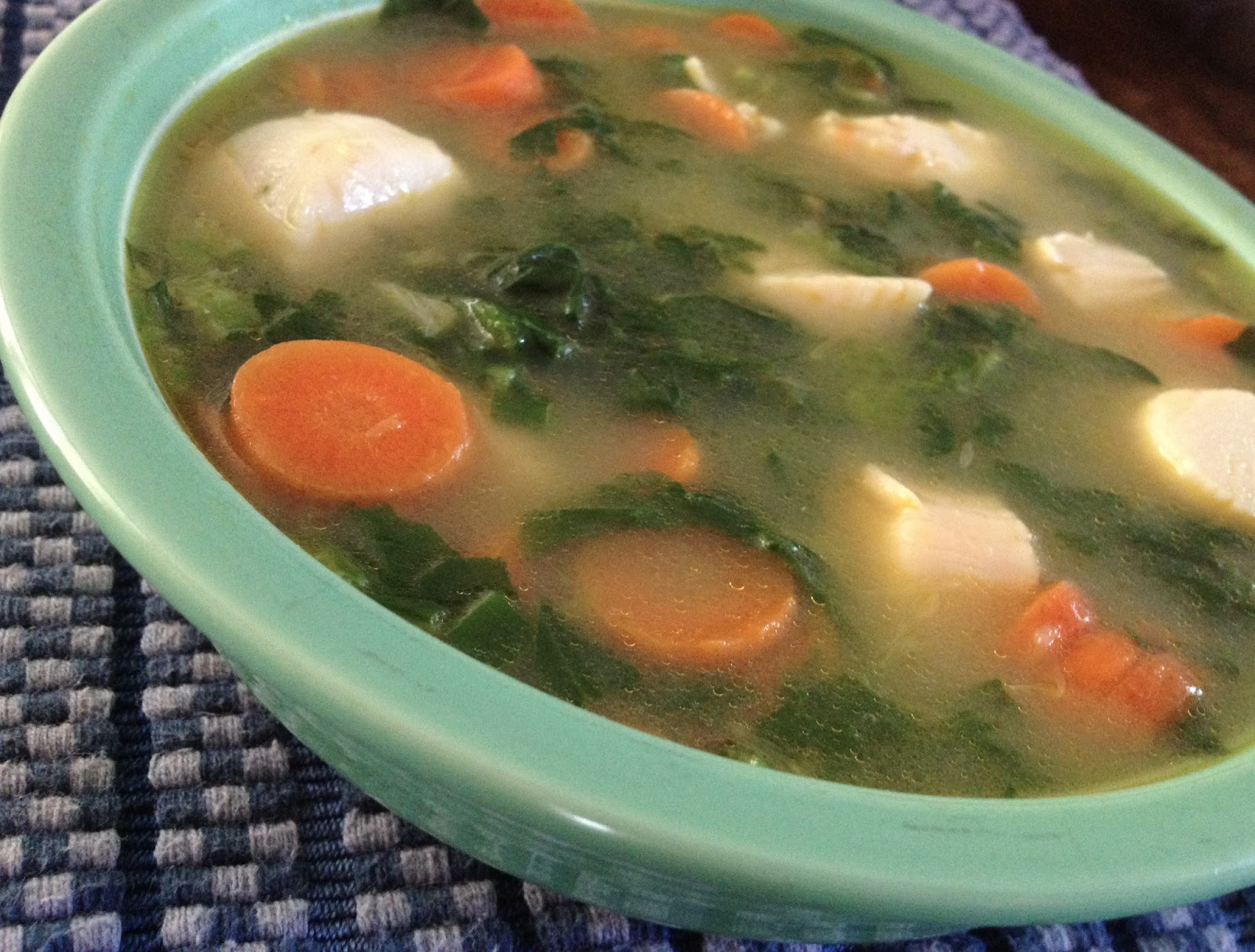 eat to evolve! GingerLime Soup with Scallops, Spinach & Carrots