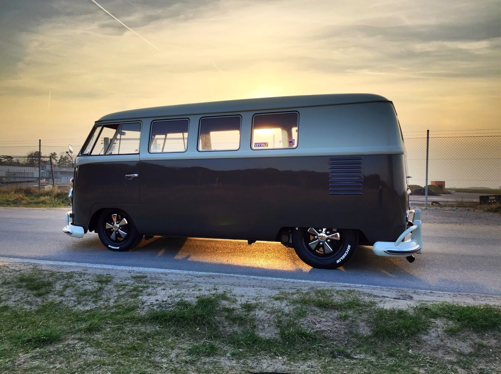 Image may have been reduced in size. Click image to view fullscreen.