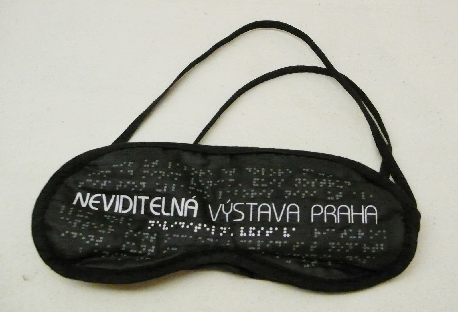 Neviditelná Výstava ( Невидимая выставка)