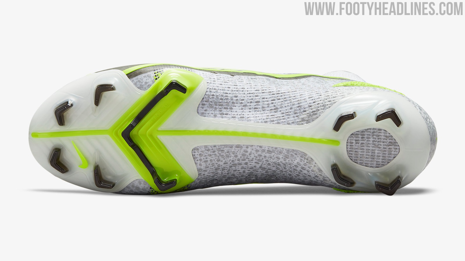 nike mercurial superfly cr7 silver