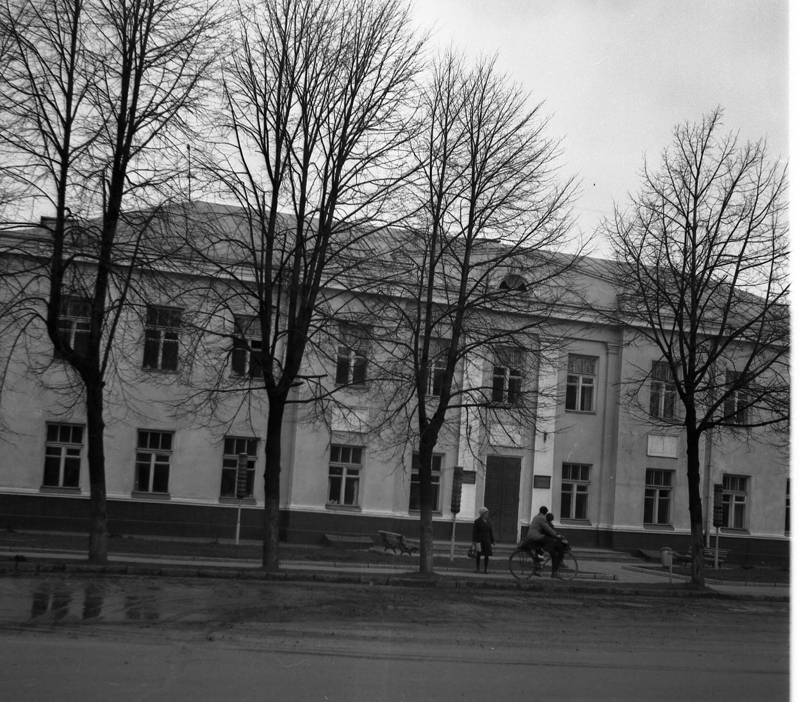 24 в сумах. Школа 9 город Сумы Украина. Сумы город 1989.
