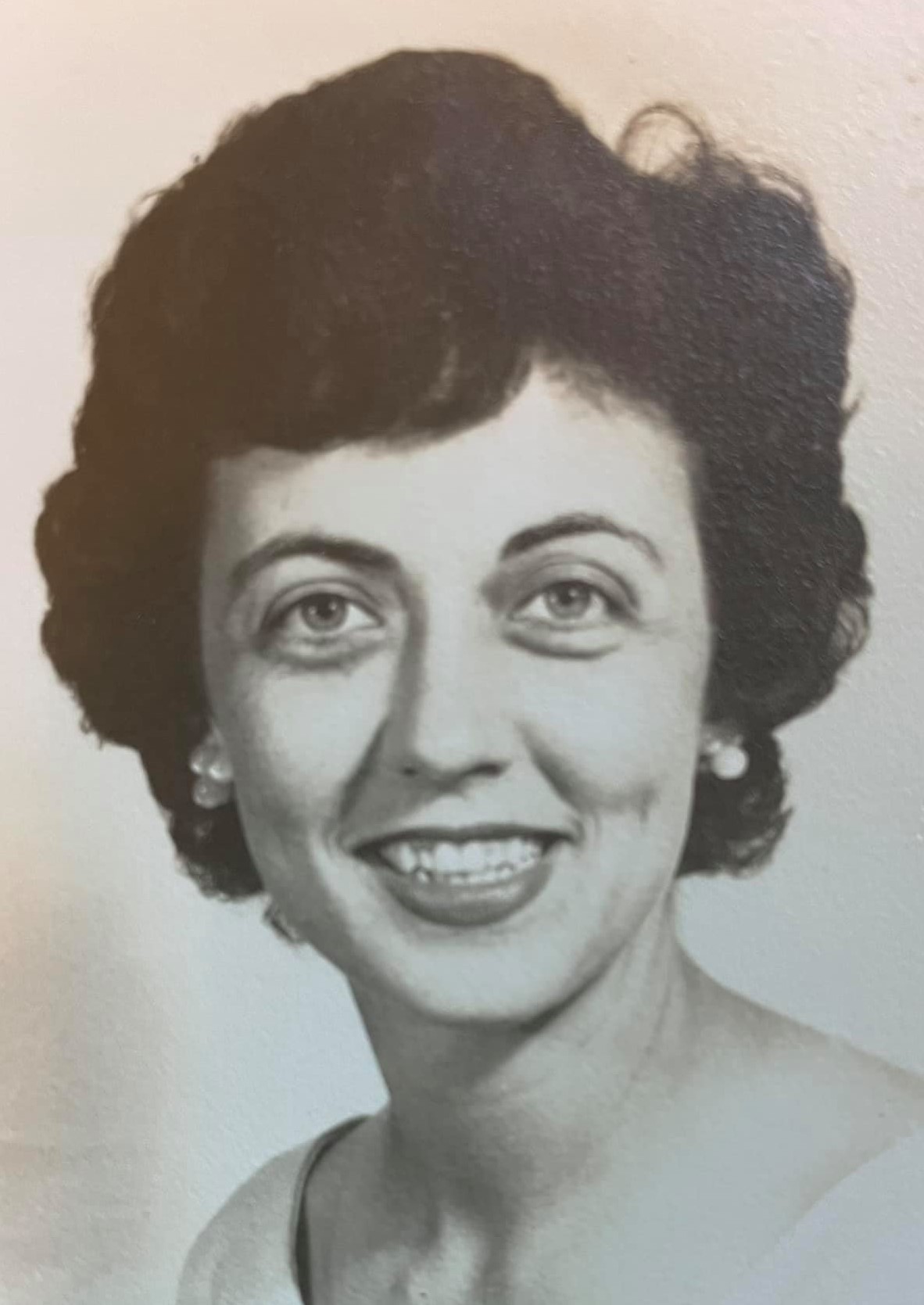 Obituaries for Earle Rainwater Funeral Home Billie Jean Burnes Jennings