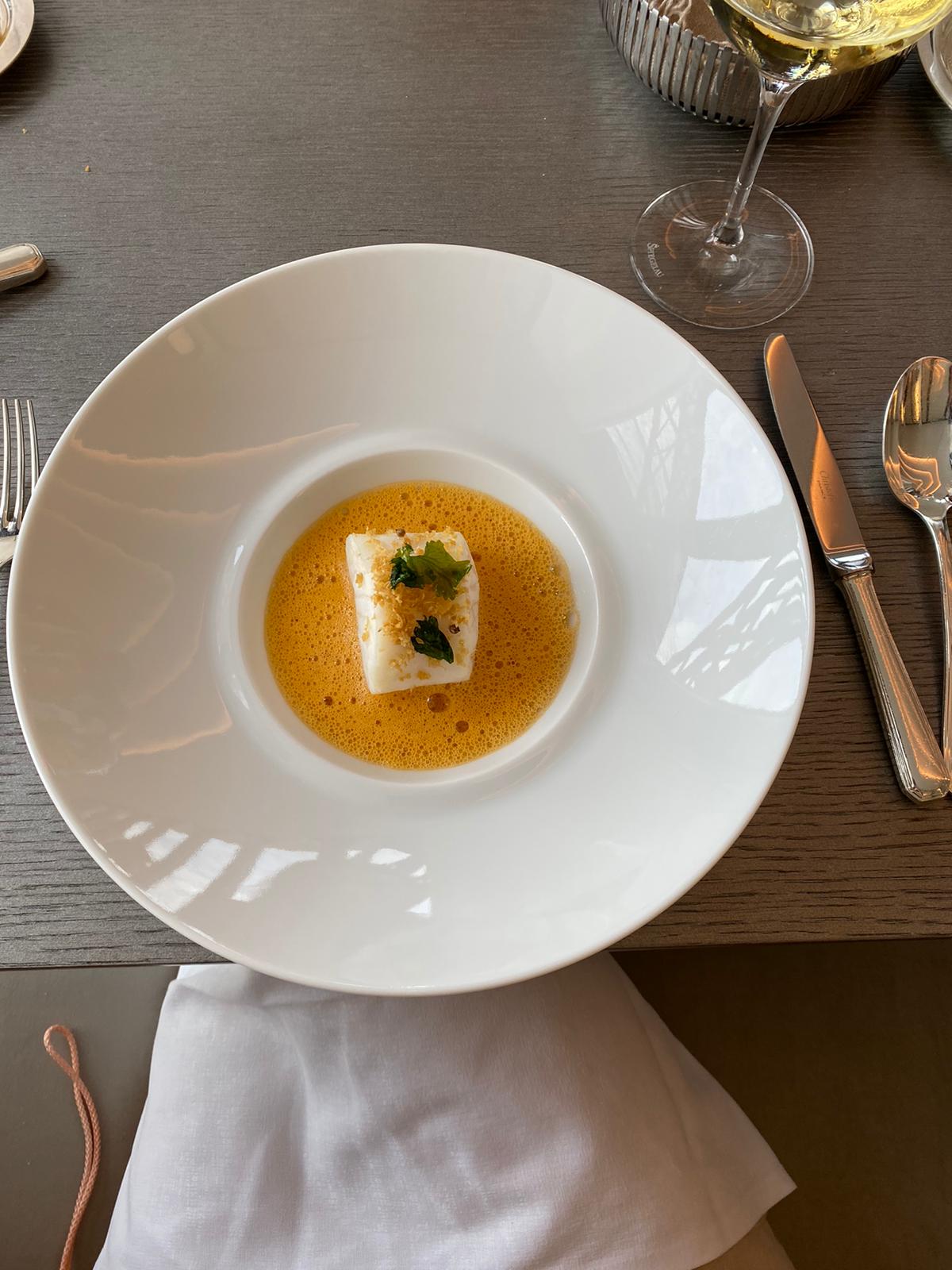 Weekday Wanderlust | Places: Le Jules Verne Restaurant, Paris