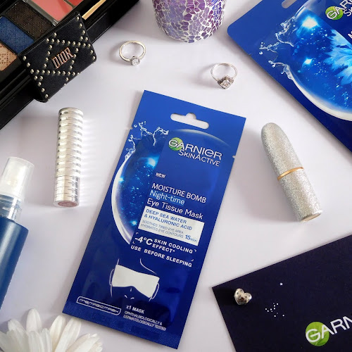 Download Charlotte Tilbury Skincare Samples Reviews PSD Mockup Templates