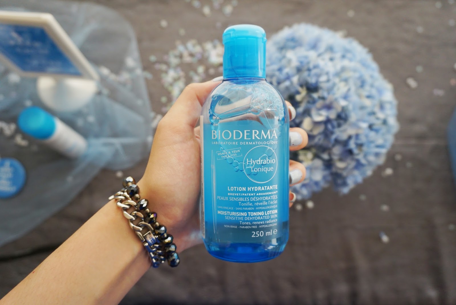 биодерма сенсибио тоник. тоник биодерма гидрабио. биодерма гидрабио лосьон тонизирующий увлажняющий 250мл 028372b. биодерма гидрабио лосьон тонизирующий увлажняющий 250мл 028372b. гидрабио тонизирующий лосьон bioderma.