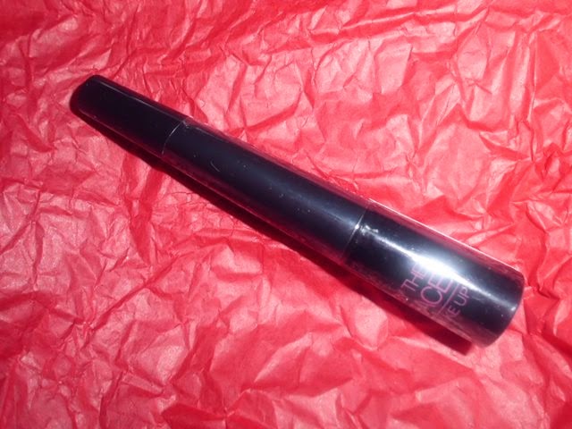 Eyeliner Definición by the face