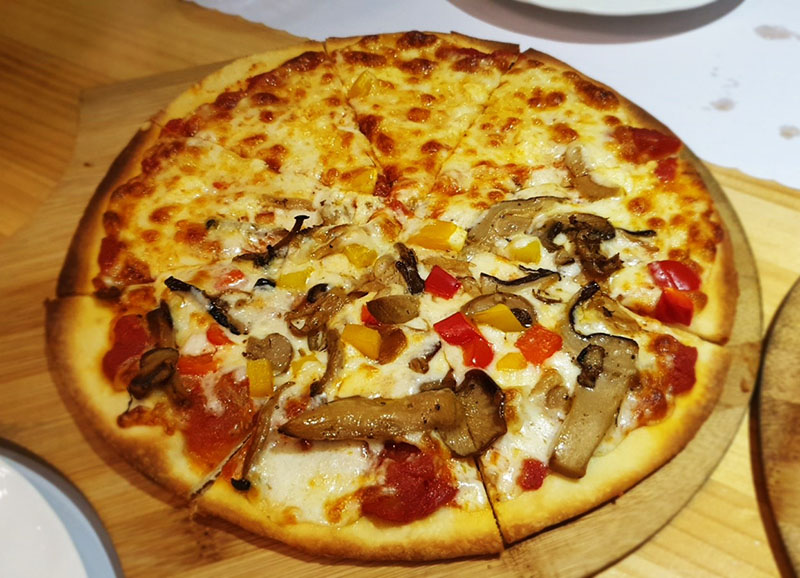 蔬食．素食餐廳推薦 台北、汐止《食采集思》義大利麵，披薩