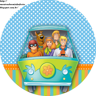 Scooby Doo Party: Free Printable Cupcake Wrappers and Toppers.