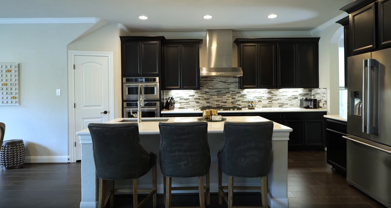 30 Marbella Court, San Antonio, TX vs. Home Interior Design Tour