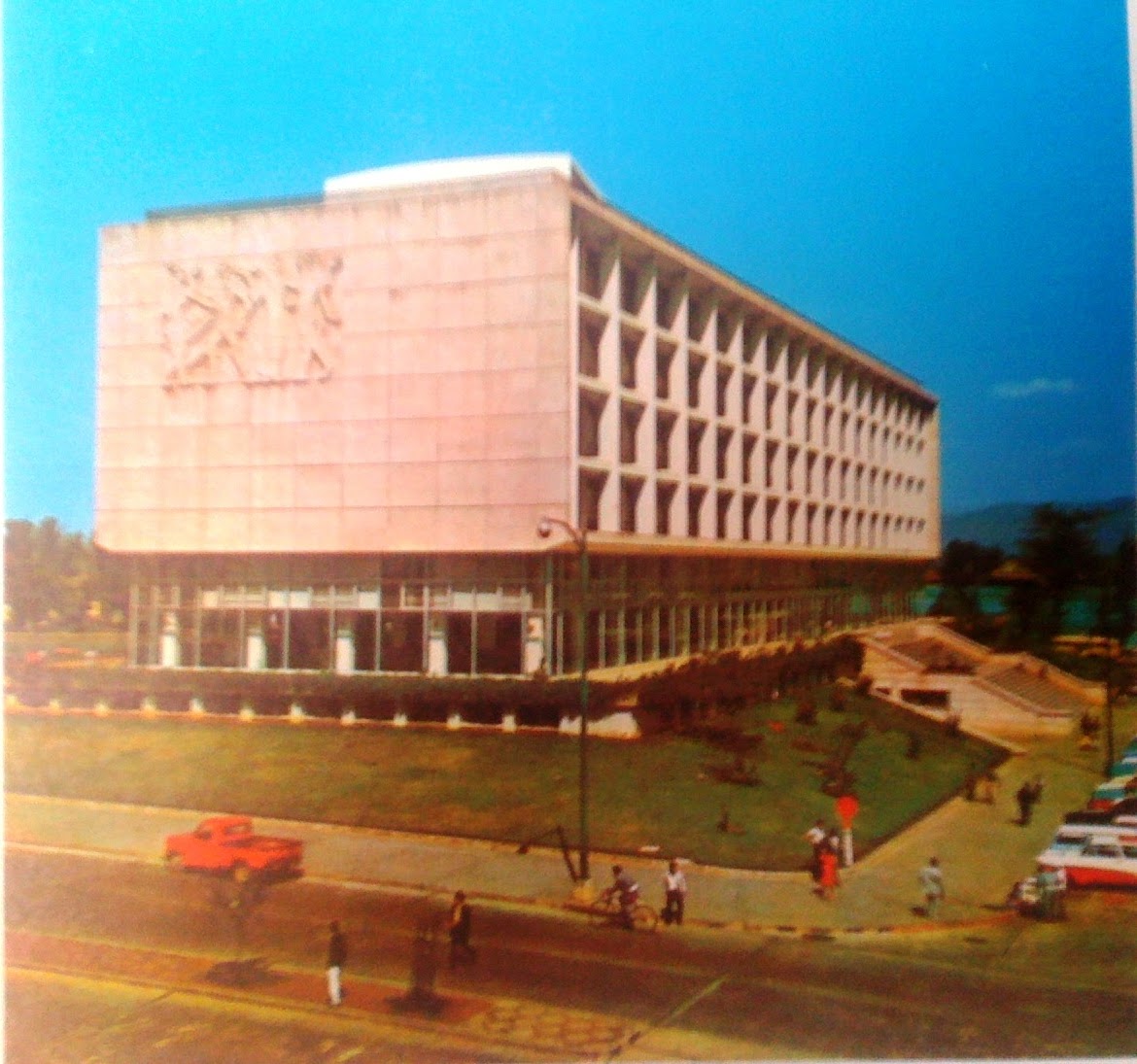 GUATEANTAÑO: CENTRO CIVICO DE GUATEMALA