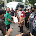 Babinsa Kestalan Ikut Serta Dalam Penjemputan dan Pemulangan Warga yang Selesai Laksanakan Masa Karantina di Graha Wisata Niaga