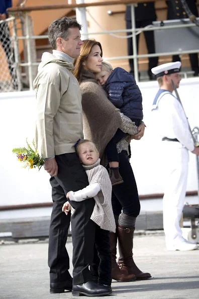 Princess Mary and their children visited Paamiut,Greenlad