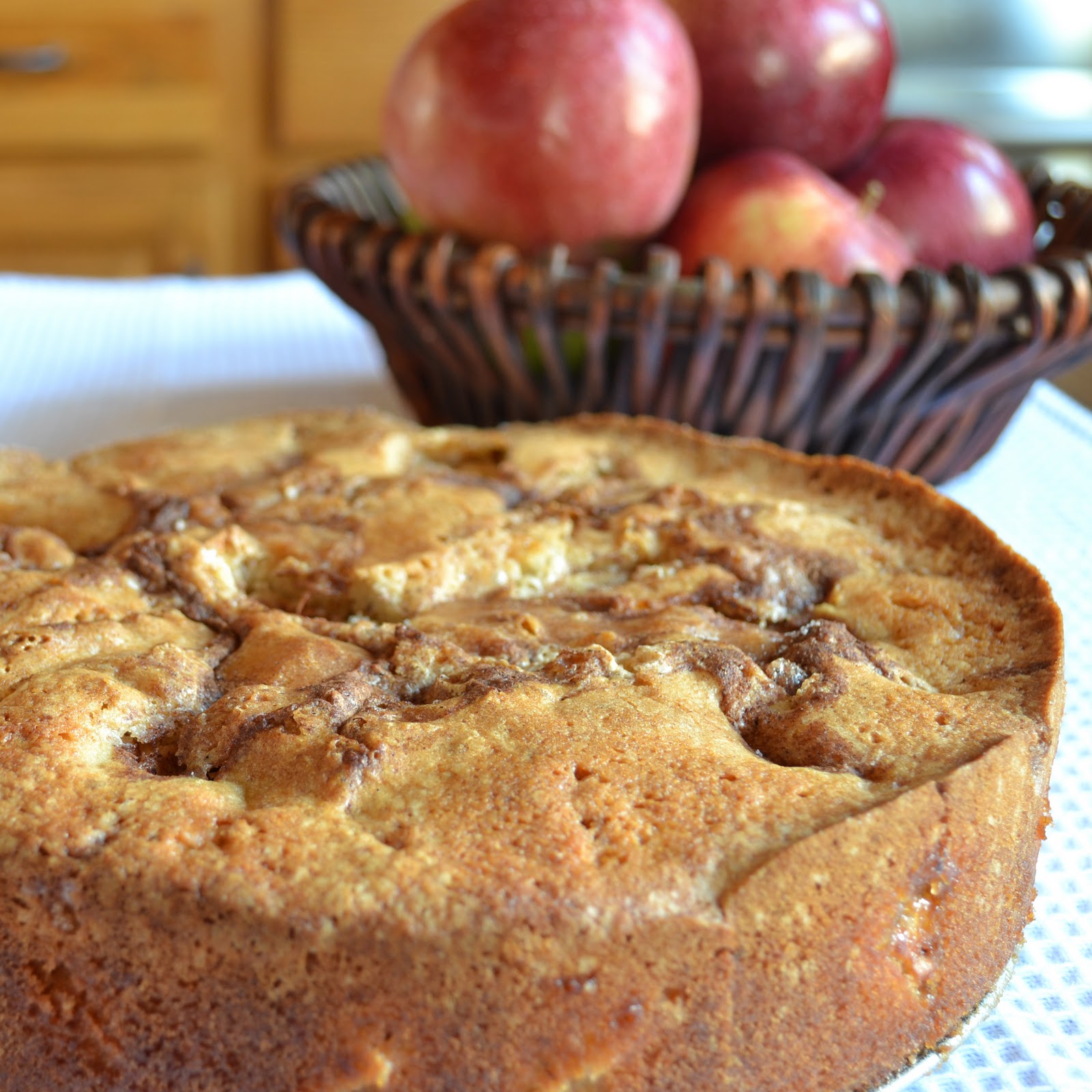 kitchen-catharsis-swedish-apple-cake