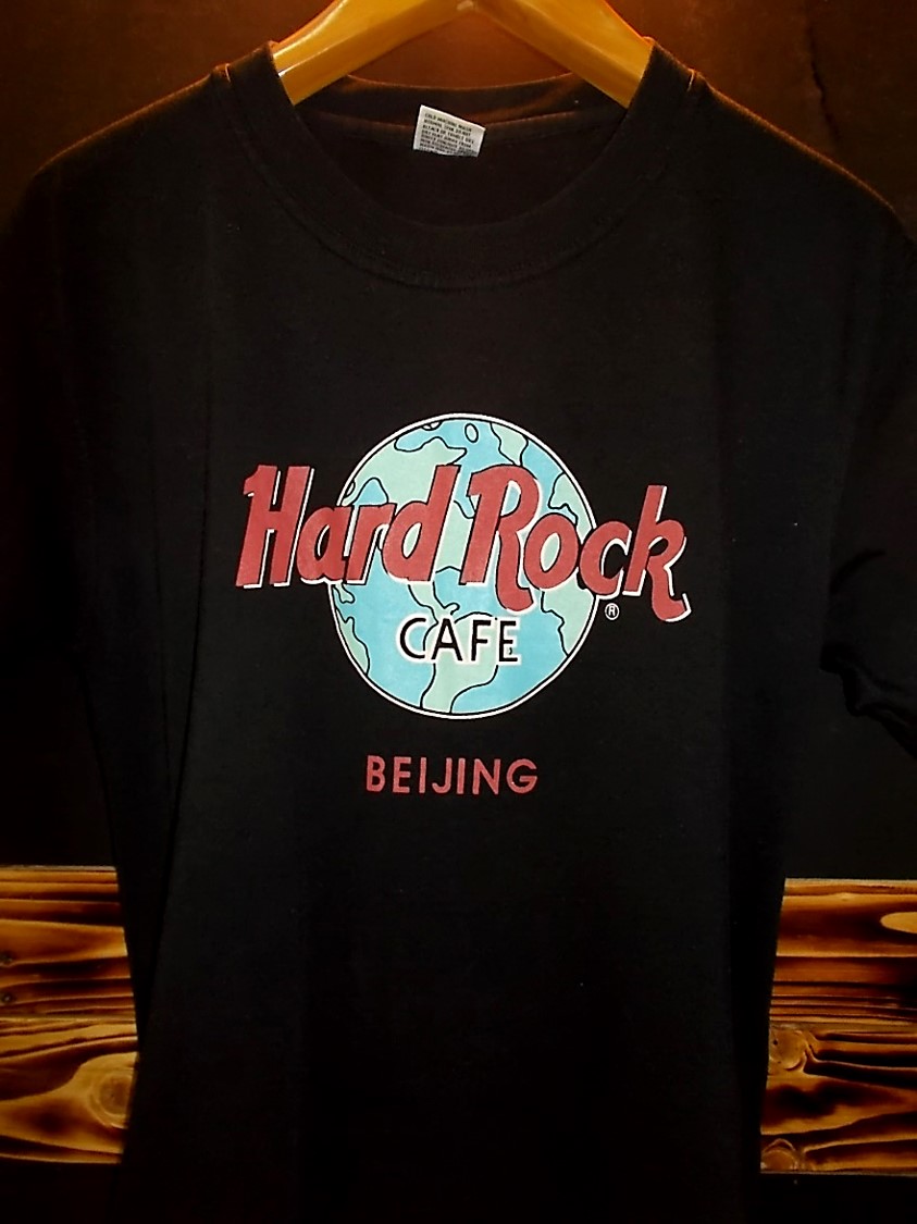 Hard rock cafe barcelona t shirt price vans off the wall rainbow t shirt